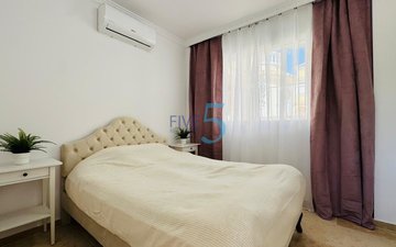 Property slide 10