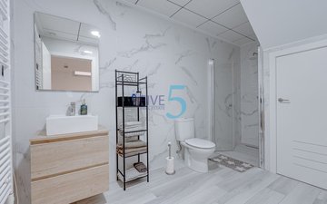 Property slide 31