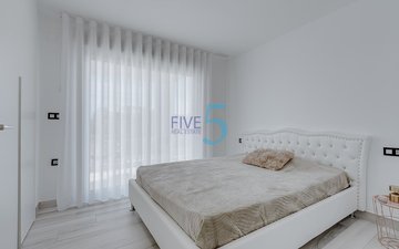 Property slide 14