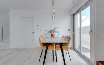 Property slide 10