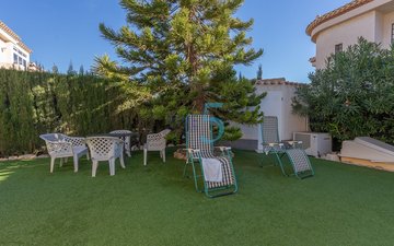 Property slide 25