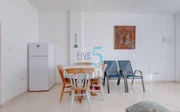 Property slide 6