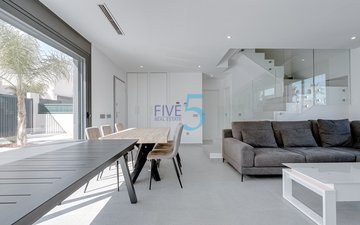 Property slide 10