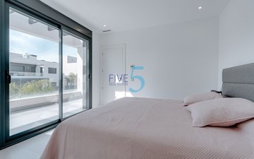 Property slide 22