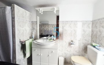 Property slide 24
