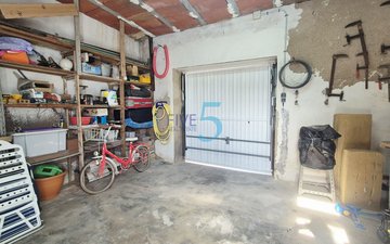 Property slide 28