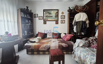 Property slide 7