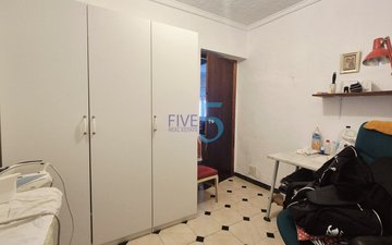 Property slide 10