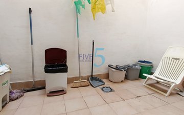 Property slide 19