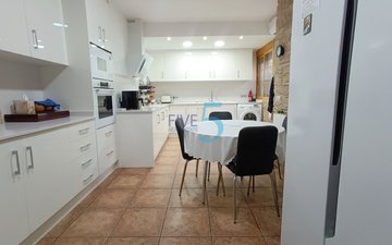 Property slide 15