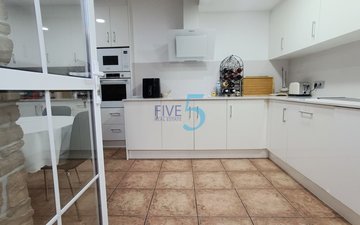 Property slide 17