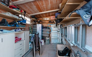 Property slide 18