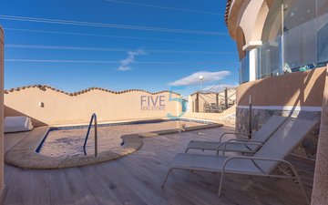 Property slide 24