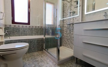 Property slide 30
