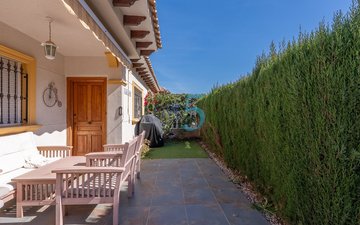 Property slide 18