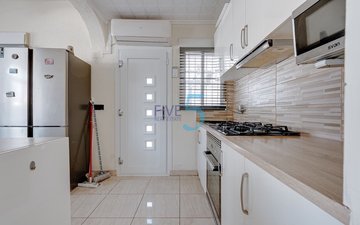 Property slide 7