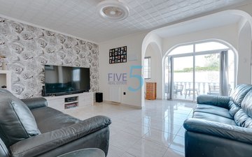 Property slide 8