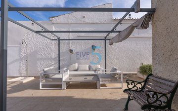 Property slide 16