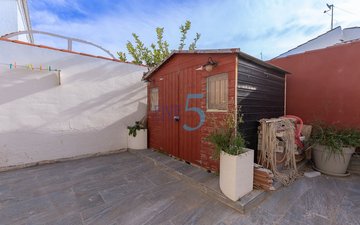 Property slide 19