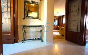 Property slide 10