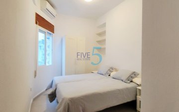 Property slide 17