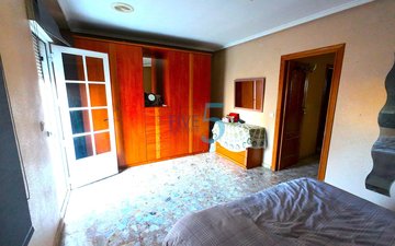 Property slide 19