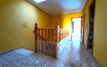 Property slide 22