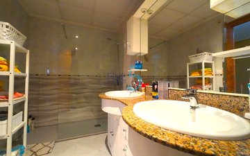 Property slide 17