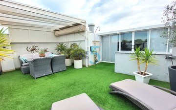 Property slide 20