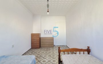 Property slide 14