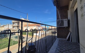 Property slide 10