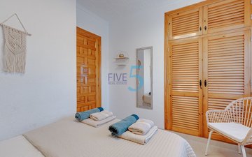 Property slide 16