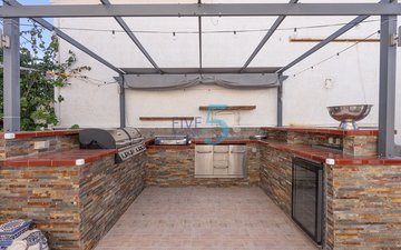 Property slide 27