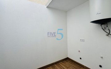 Property slide 17