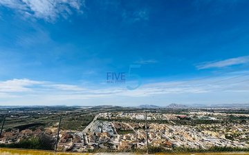 Property slide 21
