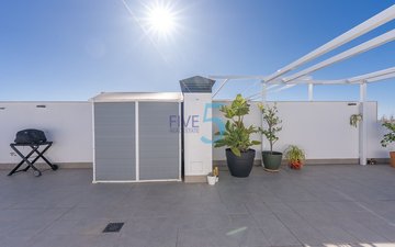 Property slide 22