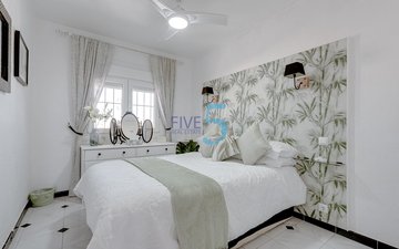 Property slide 10