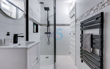 Property slide 21