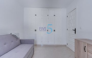 Property slide 25