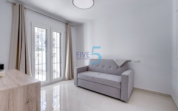 Property slide 24