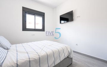 Property slide 18