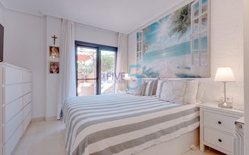 Property slide 18