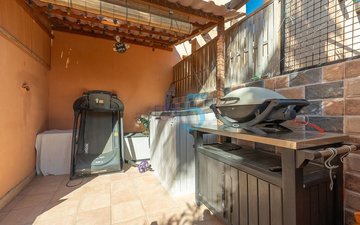 Property slide 24