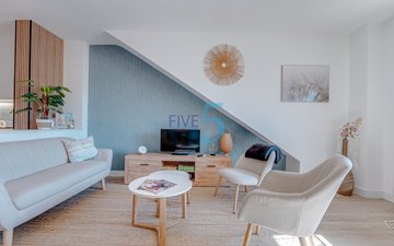 Property slide 7