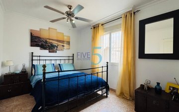 Property slide 10