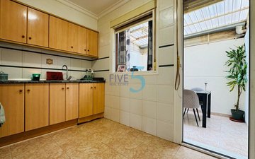 Property slide 6