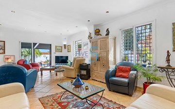 Property slide 21