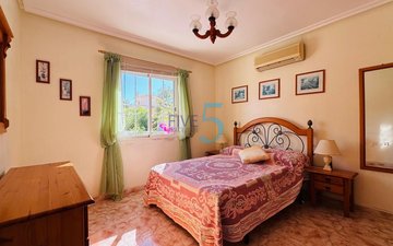 Property slide 10