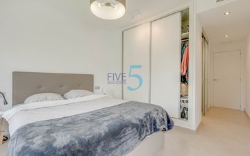 Property slide 19