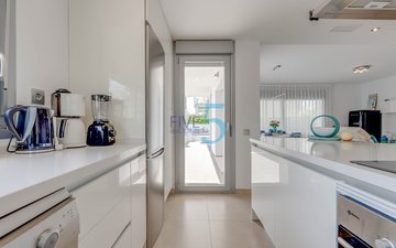 Property slide 17